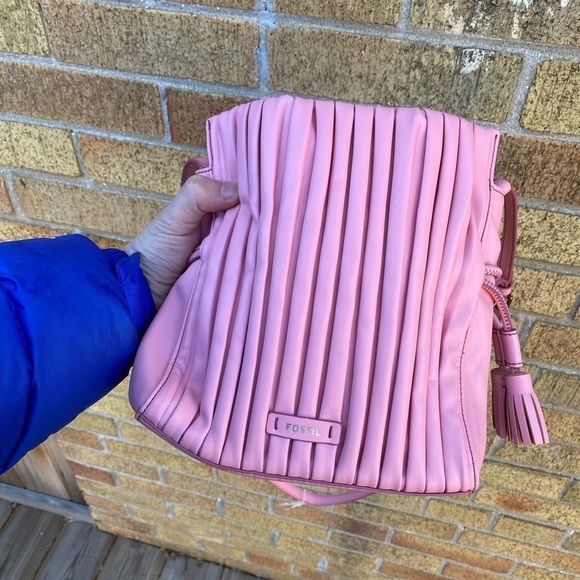 Fossil Rayna Drawstring Crossbody Bag Pink Tassel Bag - Picture 12 of 13